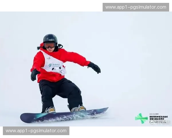 中国自由式滑雪新星苏翊鸣稳定输出 坦言团队支持是关键